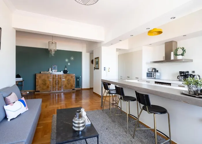 3 Bdr Apt Incredible Acropolis View
